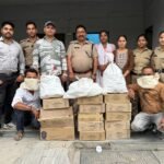 आबकारी विभाग की बड़ी कार्रवाई, दो कुख्यात शराब तस्कर भारी मात्रा में अवैध शराब के साथ गिरफ्तार